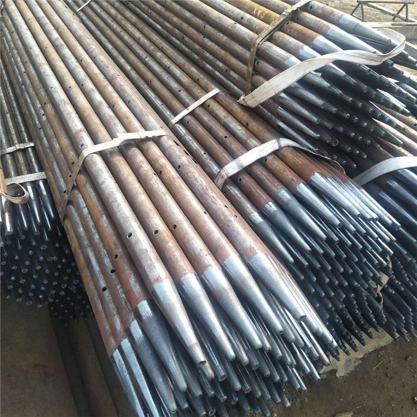 哈密山东诺德金属结构1300吨注浆管发往云南昆明 助力西南基建